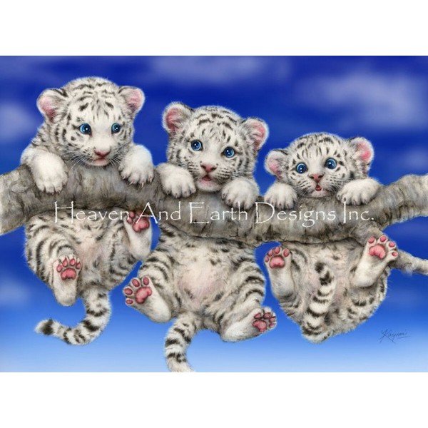 画像1: クロスステッチ キットMini White Tiger Triplets 25ct - HAED(Heaven and Earth Designs) (1)